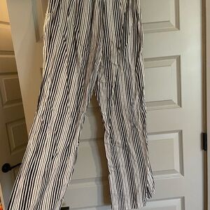 Comfy blue & white pants